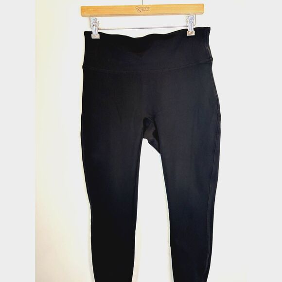 Spanx Women's Black Leggings Size Medium K21 - Picture 2 of 15